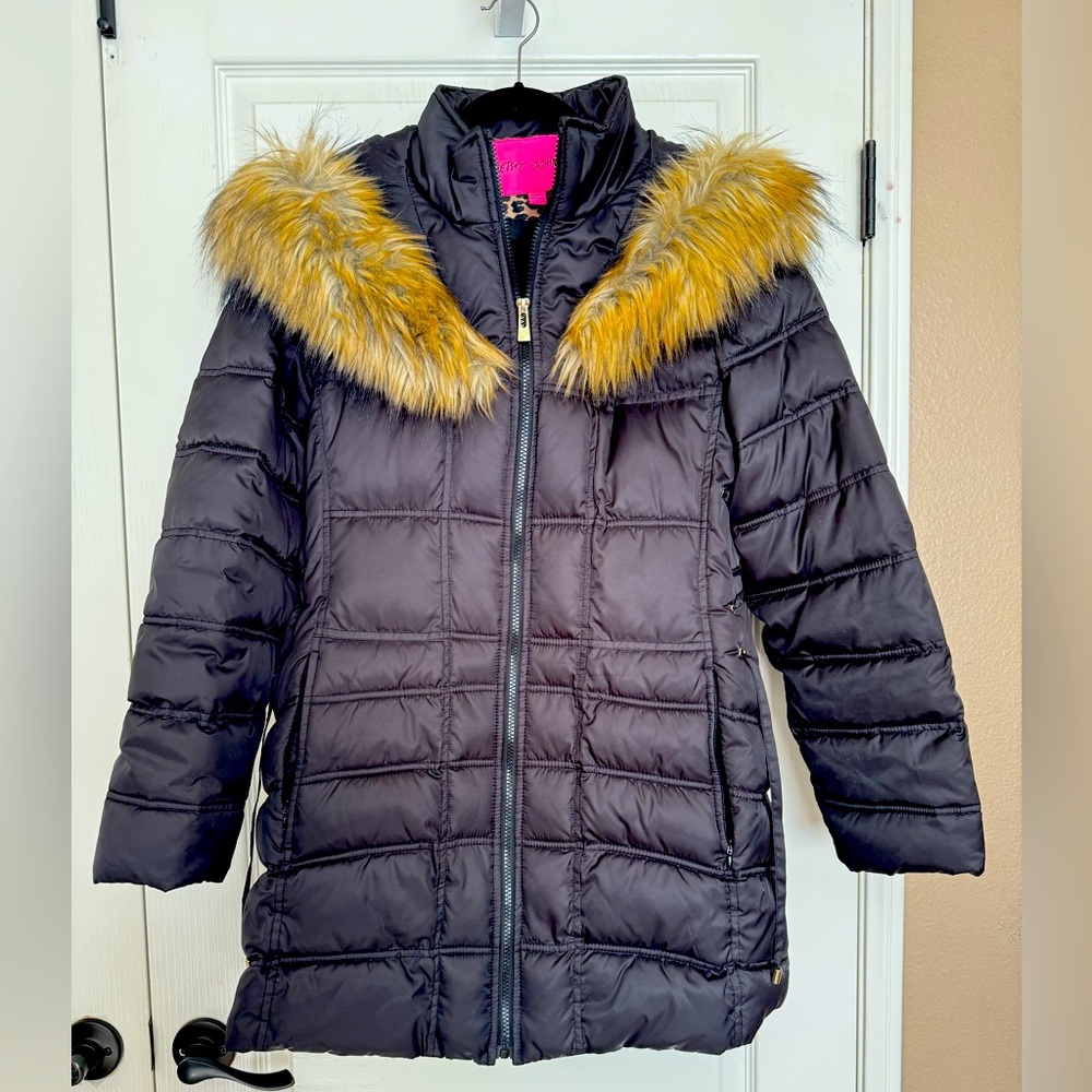 Betsey Johnson puffy jacket with attached hoodie
